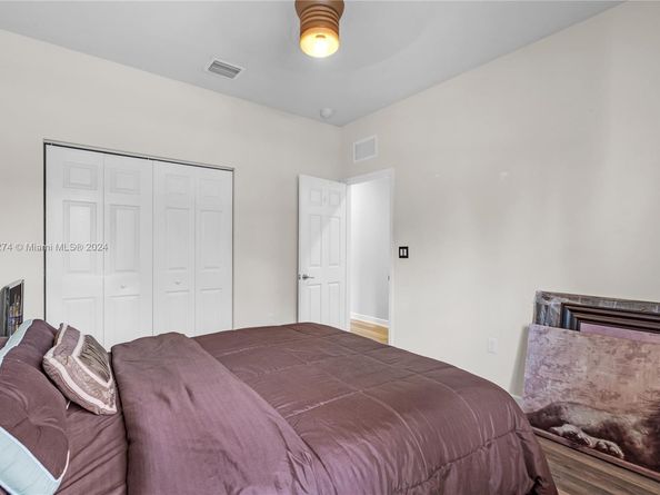 674 SE 33rd Ter, Homestead FL 33033