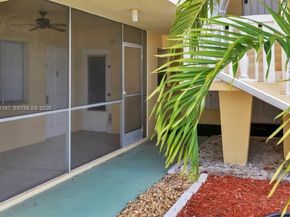 2101 NE 68th St 103, Fort Lauderdale FL 33308