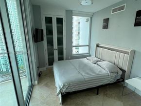 350 S Miami Ave 2714, Miami FL 33130