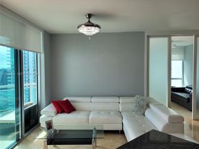 350 S Miami Ave 2714, Miami FL 33130