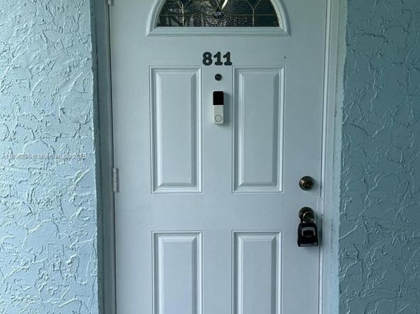 9848 Marina Blvd 811, Boca Raton FL 33428