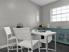 6353 NW 190th Ter, Hialeah FL 33015