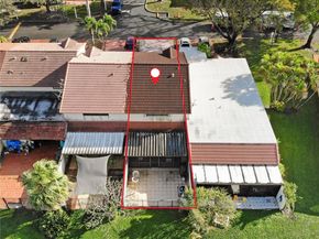 6353 NW 190th Ter, Hialeah FL 33015