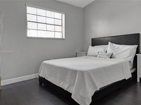 6353 NW 190th Ter, Hialeah FL 33015