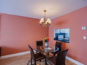 2300 Park Ln 203, Hollywood FL 33021
