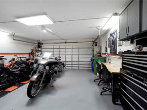 2093 NW 208th Ter, Pembroke Pines FL 33029