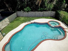 2093 NW 208th Ter, Pembroke Pines FL 33029