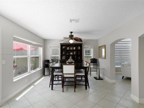 2093 NW 208th Ter, Pembroke Pines FL 33029