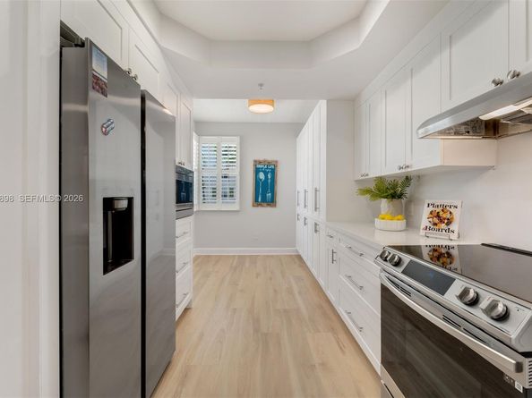 7588 SW 102nd St 203, Pinecrest FL 33156