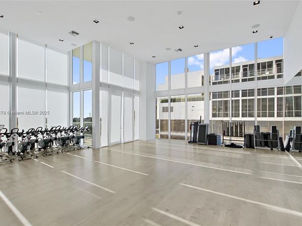 1040 Biscayne Blvd 2904, Miami FL 33132