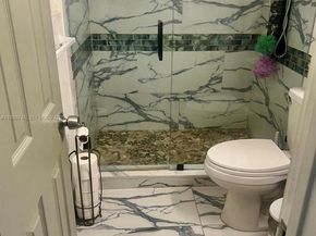 3780 NW 165th St, Miami Gardens FL 33054