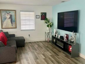 3780 NW 165th St, Miami Gardens FL 33054