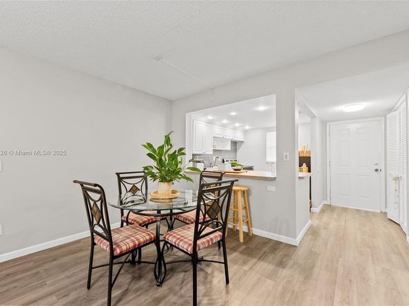 606 SW Natura Blvd 103, Deerfield Beach FL 33441