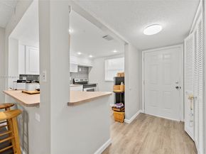 606 SW Natura Blvd 103, Deerfield Beach FL 33441