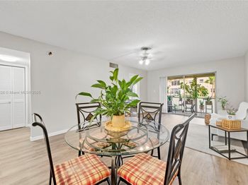 606 SW Natura Blvd