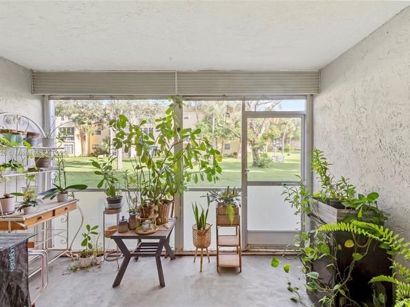606 SW Natura Blvd 103, Deerfield Beach FL 33441