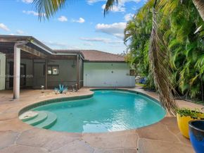 21784 Little Bear Ln, Boca Raton FL 33428