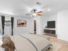 21784 Little Bear Ln, Boca Raton FL 33428