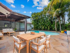 21784 Little Bear Ln, Boca Raton FL 33428