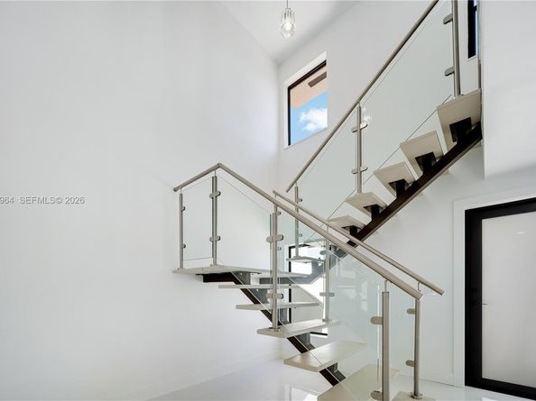 1406 SW 104th Ct, Miami FL 33174