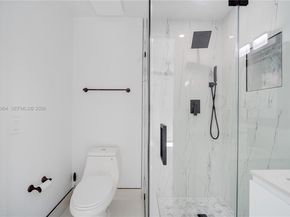 1406 SW 104th Ct, Miami FL 33174