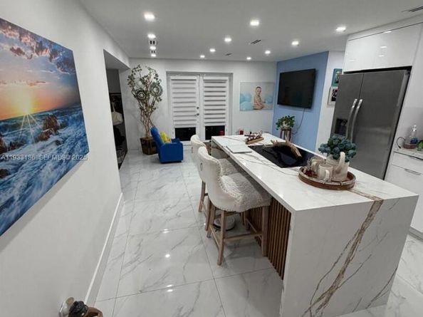 5168 E 8th Ln, Hialeah FL 33013