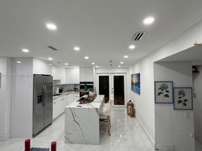 5168 E 8th Ln, Hialeah FL 33013