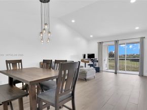 3001 Holiday Springs Blvd 202, Margate FL 33063