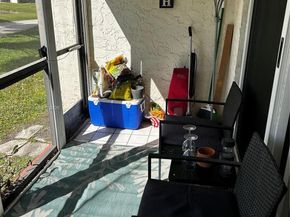 411 S Hollybrook Dr 105, Pembroke Pines FL 33025