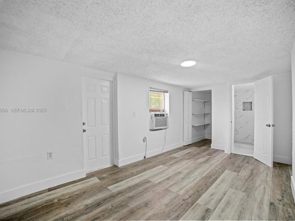 1631 NW 12th Ct, Fort Lauderdale FL 33311