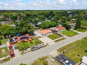 1631 NW 12th Ct, Fort Lauderdale FL 33311