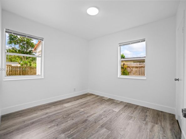 1631 NW 12th Ct, Fort Lauderdale FL 33311