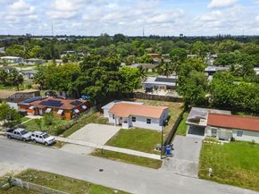 1631 NW 12th Ct, Fort Lauderdale FL 33311