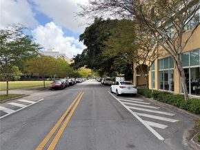 124 Mendoza Ave 2A, Coral Gables FL 33134