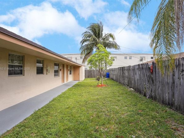 231 SW 8th Ct, Pompano Beach FL 33060