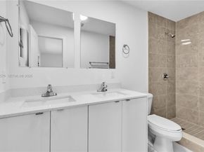 152 NW 18 St, Homestead FL 33030