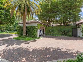 7320 SW 79th Ct, Miami FL 33143