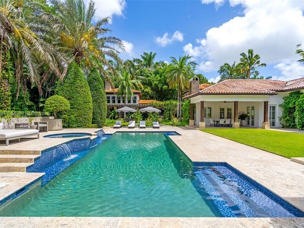 7320 SW 79th Ct, Miami FL 33143