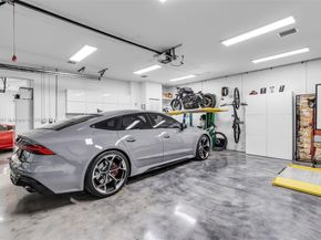 7320 SW 79th Ct, Miami FL 33143