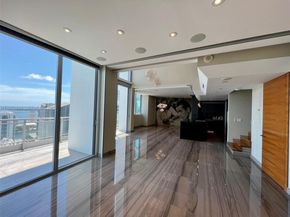 92 SW 3rd St PH5213, Miami FL 33130