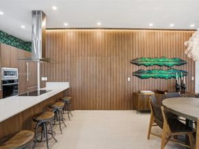4354 Alton Rd, Miami Beach FL 33140