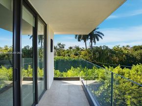 4354 Alton Rd, Miami Beach FL 33140