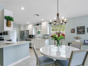 8199 Saint Johns Ct, Wellington FL 33414