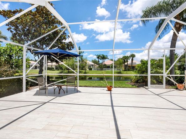 8199 Saint Johns Ct, Wellington FL 33414