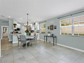 8199 Saint Johns Ct, Wellington FL 33414