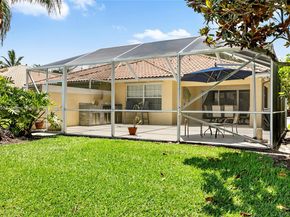 8199 Saint Johns Ct, Wellington FL 33414