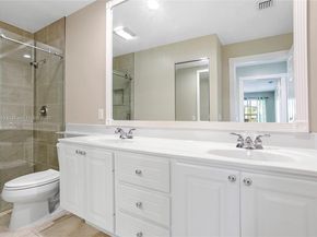 8199 Saint Johns Ct, Wellington FL 33414