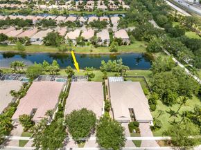 8199 Saint Johns Ct, Wellington FL 33414