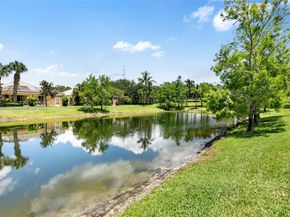 8199 Saint Johns Ct, Wellington FL 33414