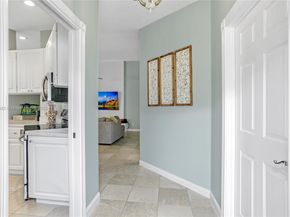 8199 Saint Johns Ct, Wellington FL 33414